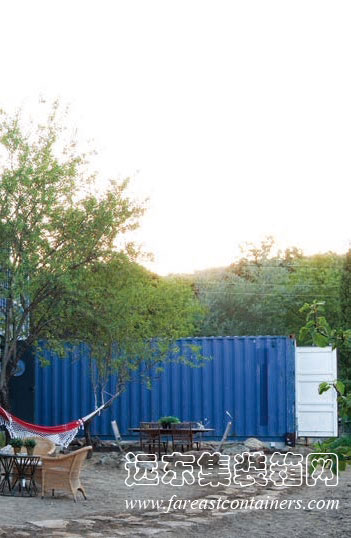 集裝箱住宅及周?chē)h(huán)境